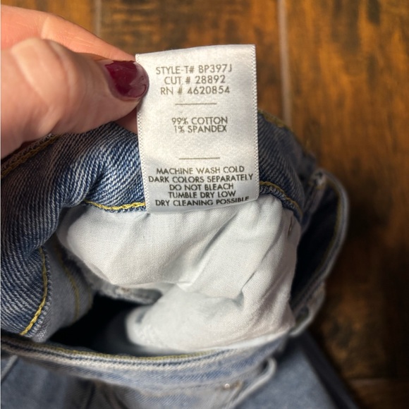 Just Black Women's Flare Jeans in Classic Blue made in USA size 25 EUC - Picture 7 of 7